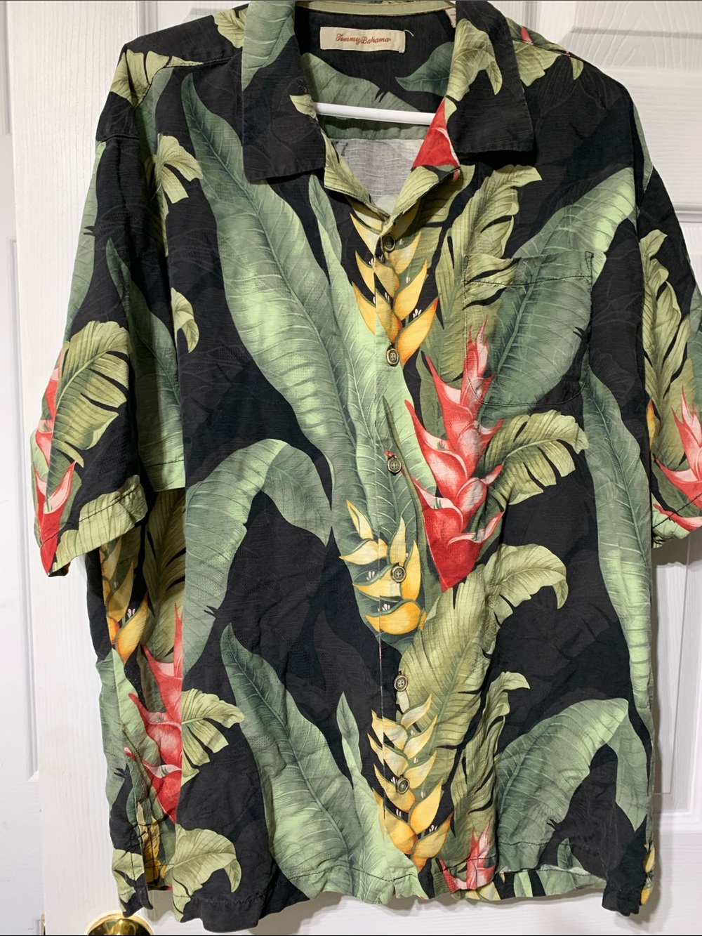 Tommy Bahama Tropical Heliconia Flowers Ferns Silk  Hawaiian Shirt